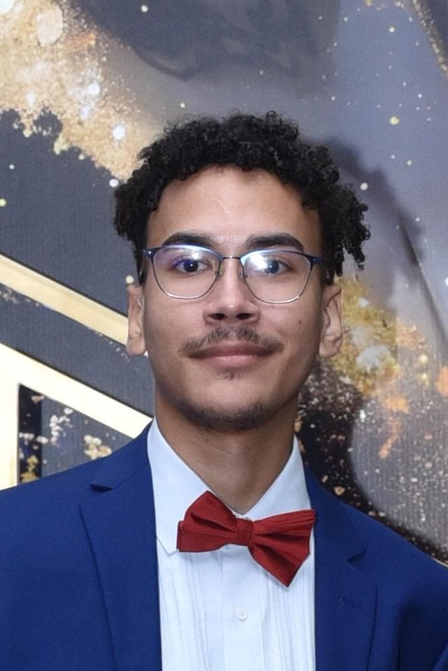 Portrait of Harry Ruiz